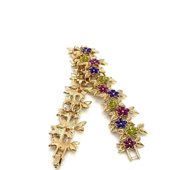 Bracelet Gold Tone With Flowers 8” - Picture 12 of 13